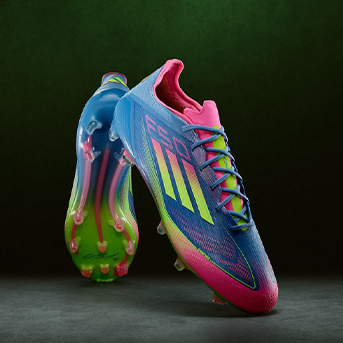 کفش فوتبال معروف اسپورت