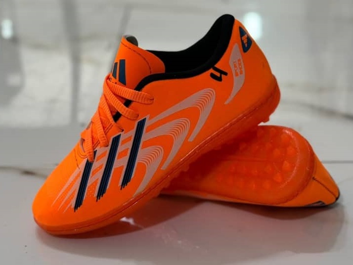 2 کفش استوک ریز آدیداس - تصویر 3